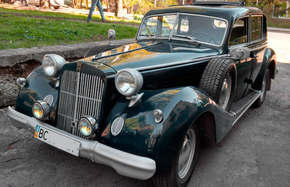 Ретро-авто у Львові Horch на весілля. Прокат на весілля ретро-авто.